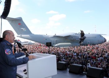 Ερντογάν τουρκική αμυντική βιομηχανία