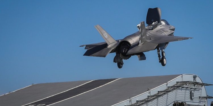 F-35: Μειώνεται το κόστος και ο χρόνος παραγωγής λέει η Lockheed Martin