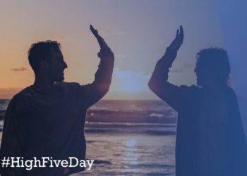 Ο Αμερικανικός Στρατός γιορτάζει την «High Five Day»! [video]
