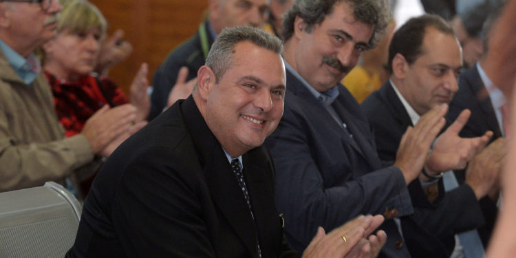 Καμμένος και Πολάκης ζήτησαν να μην αρθεί η ασυλία τους