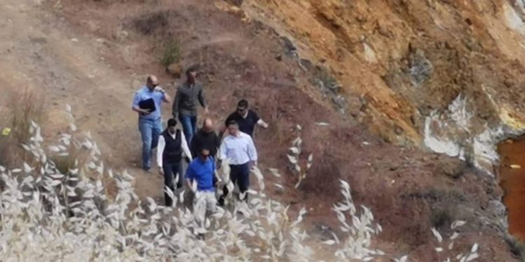 Θρίλερ με τον serial killer στην Κύπρο – Βρέθηκε βαλίτσα στον βυθό λίμνης