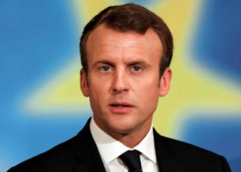 Θύμα φαρσέρ έπεσε ο Εμανουέλ Μακρόν