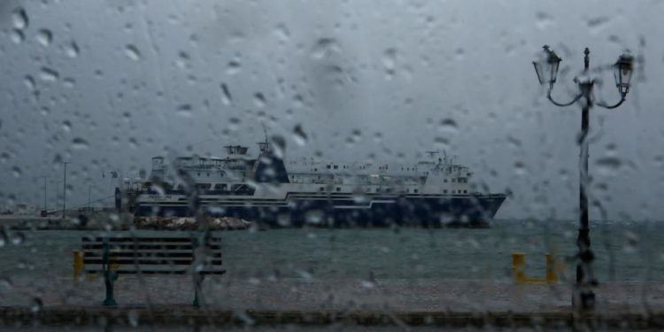 Καιρός σήμερα: Αναζητείται η άνοιξη – Live Εικόνα