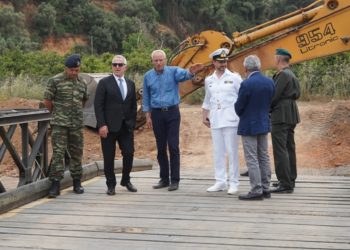 ΥΠΕΘΑ: Συνδρομή ΕΔ στην αποκατάσταση των ζημιών στην Κρήτη – ΦΩΤΟ