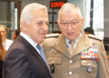 Στο Συμβούλιο Εξωτερικών Υποθέσεων της ΕΕ παρέστη ο Αποστολάκης – ΦΩΤΟ