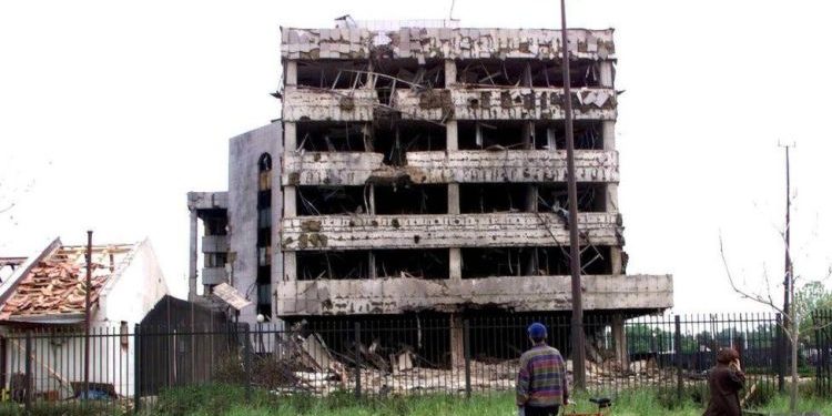 Όταν οι ΗΠΑ βομβάρδισαν την Πρεσβεία της Κίνας στη Γιουγκοσλαβία