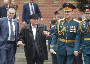 Γκορμπατσόφ: Παρών στην παρέλαση της 9ης Μαΐου ο τελευταίος πρόεδρος της ΕΣΣΔ