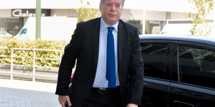 Κουμουτσάκος