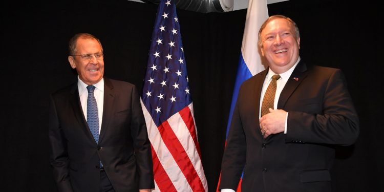 Λαβρόφ – Πομπέο: Κρίσιμη συνάντηση σήμερα στην Φινλανδία