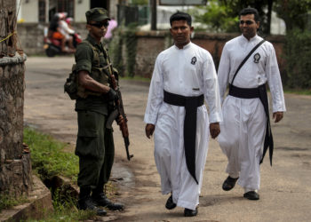 Σρι Λάνκα: Κλειστές επ’ αόριστον οι καθολικές εκκλησίες – Απειλές νέων επιθέσεων