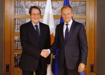 Κύπρος: Ενημέρωσε τον Τουσκ για τις τουρκικές παραβιάσεις της ΑΟΖ ο Αναστασιάδης