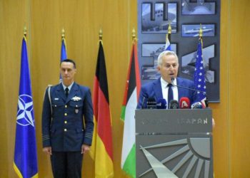 ΥΕΘΑ: Στο 7ο Συνέδριο Αεροπορικής Ισχύος παρέστη ο Αποστολάκης – ΦΩΤΟ