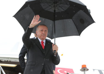 Προκλητικός ο Ερντογάν από τη Σαμσούντα: «Σε εμάς κάνανε γενοκτονία»