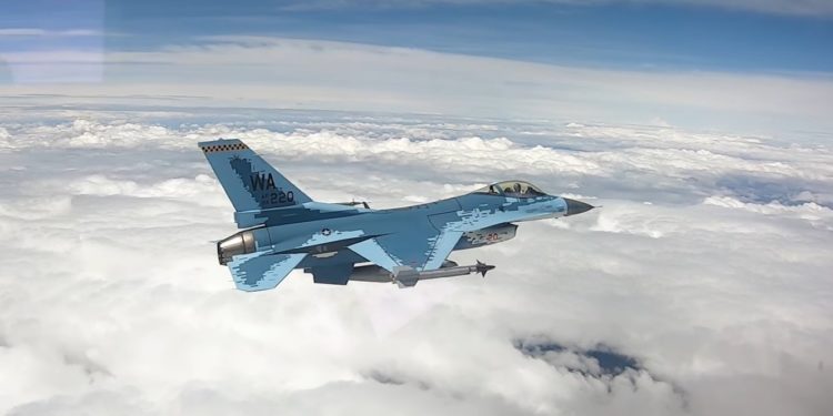 F-16