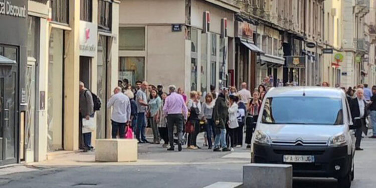 Έκρηξη στη Λυών της Γαλλίας με τραυματίες – ΒΙΝΤΕΟ