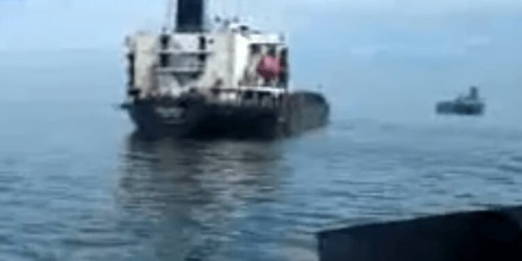 Θρίλερ: Πλοίο της Βόρειας Κορέας κατέλαβαν οι ΗΠΑ