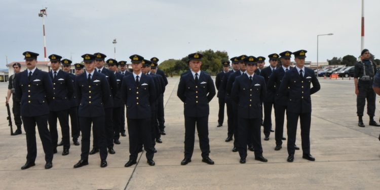 Πραγματοποιήθηκε η Τελετή πέρατος των Ανθυποσμηναγών της 90ης Σειράς – ΦΩΤΟ