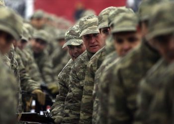 στρατιωτική θητεία