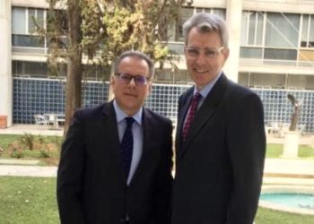 Συνάντηση Κουμουτσάκου Πάιατ με φόντο τις τουρκικές προκλήσεις