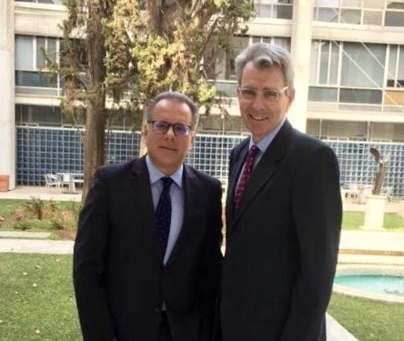 Συνάντηση Κουμουτσάκου Πάιατ με φόντο τις τουρκικές προκλήσεις