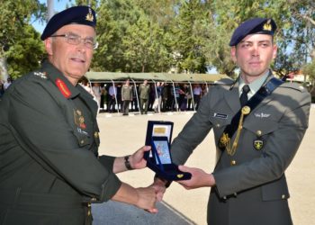 Παρουσία Α/ΓΕΣ η Τελετή Αποφοίτησης Βασικής Εκπαίδευσης Ανθυπολοχαγών – ΦΩΤΟ