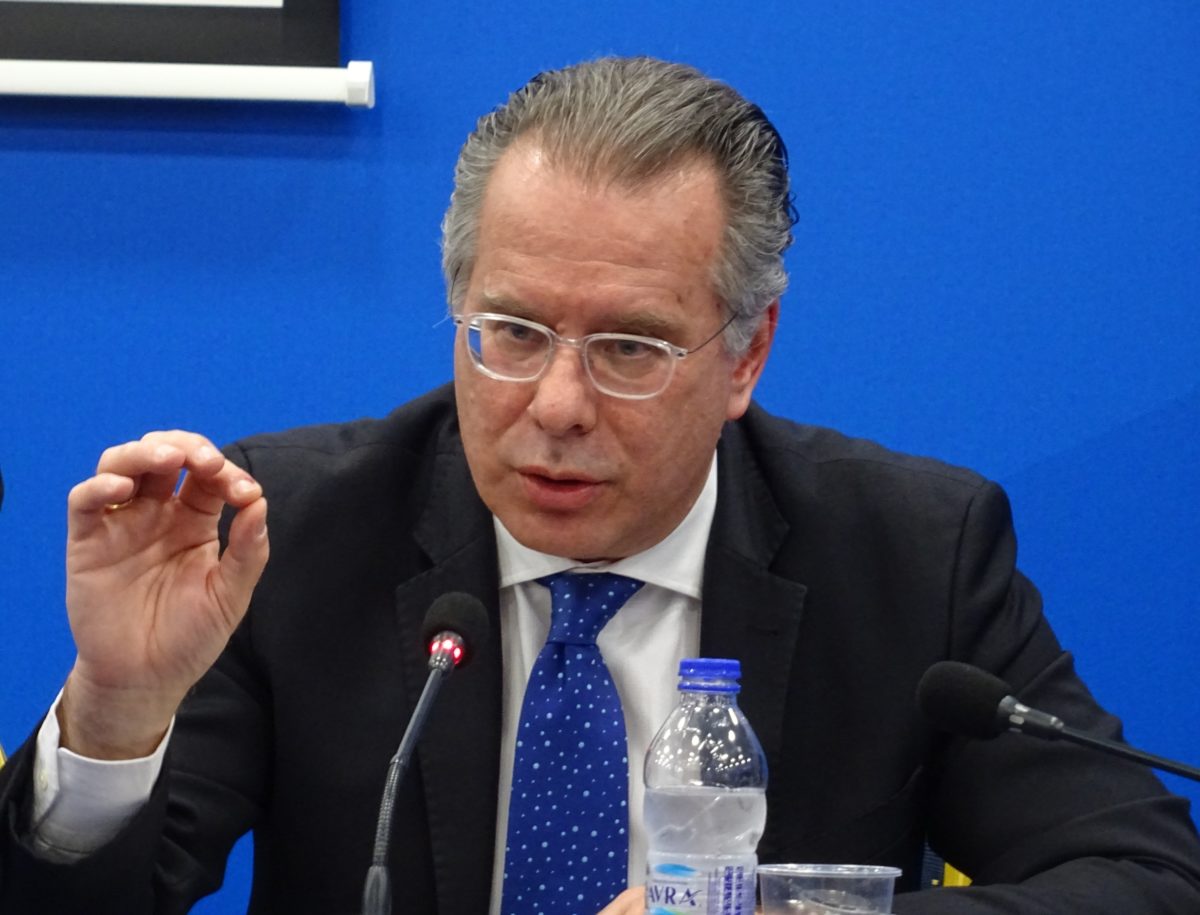 ΄Κουμουτσάκος