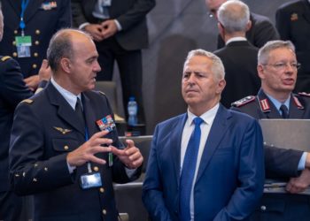 Αποστολάκης