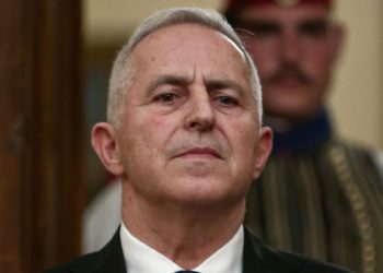 Αποστολάκης