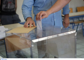 Δημοσκόπηση MRB: Προς αυτοδυναμία ακόμη και με επτακομματική βουλή η Νέα Δημοκρατία