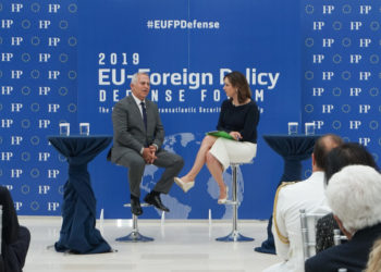 Αποστολάκης