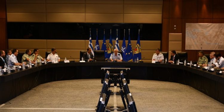 ΓΕΕΘΑ: Ολοκληρώθηκε η συνάντηση με Παγκόσμια Ένωση Ελληνισμού – ΦΩΤΟ