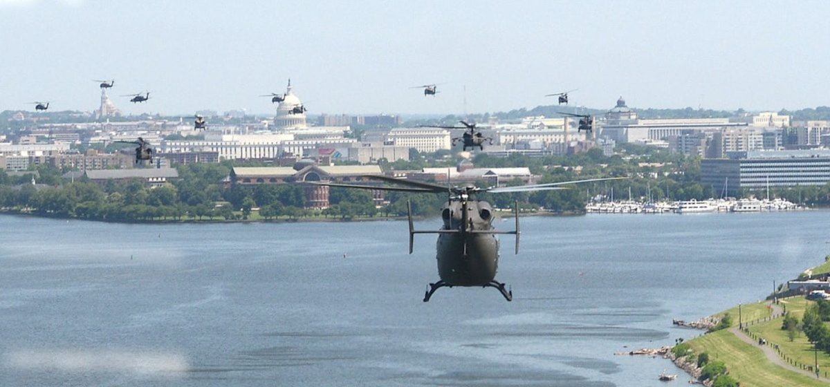 UH-60 Black Hawks