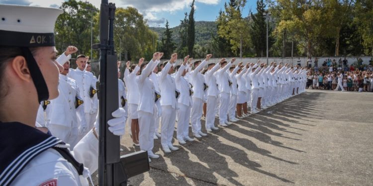 ΓΕΝ: Ορκωμοσία Κελευστών της 37ης Σειράς του Πολεμικού Ναυτικού [pics]