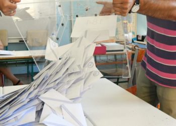 Εκλογές 2019: Έκλεψαν κάλπη στα Εξάρχεια – Αναβρασμός στην περιοχή