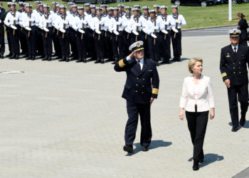 Υπουργός Άμυνας