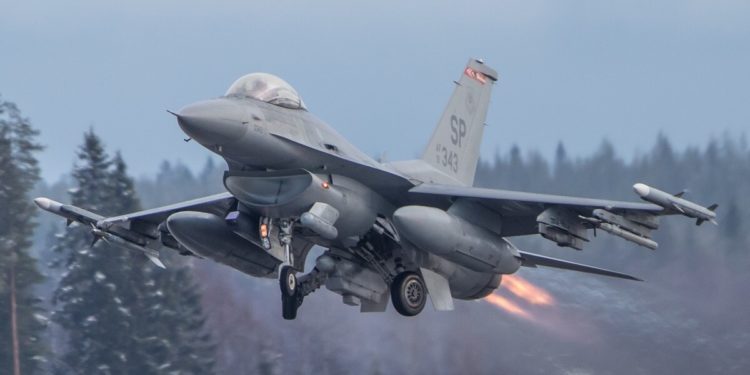 F-16