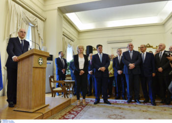 Νέος ΥΠΕΞ: Στόχος η μέγιστη δυνατή εθνική ενότητα