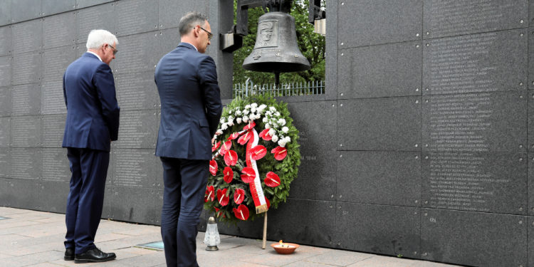 Γερμανία: Ζητά συγγνώμη από την Πολωνία για τα ναζιστικά εγκλήματα αλλά αποκλείει αποζημιώσεις [pic]