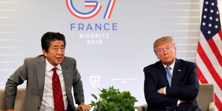 Τραμπ - Άμπε