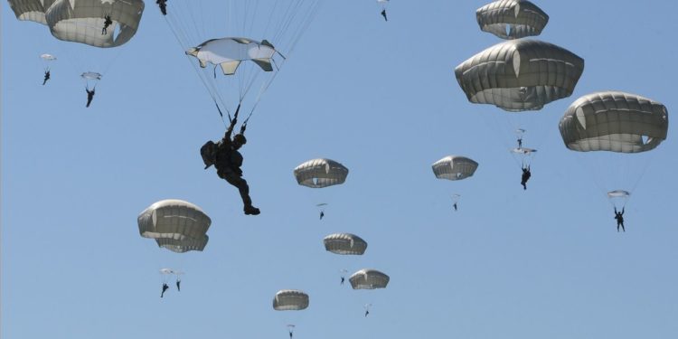 αλεξιπτωτιστές