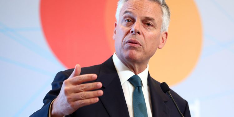 Αμερικανός πρέσβης