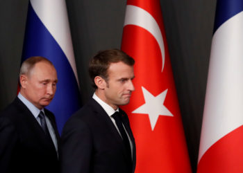 Μακρόν Ρωσία