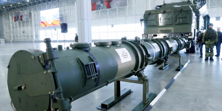 DW: Τα αήττητα πυρηνοκίνητα υπερόπλα του Πούτιν