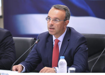 αναδρομικά