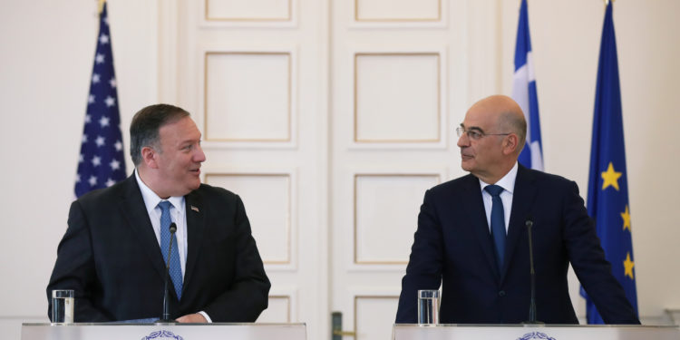 Πομπέο - Δένδιας