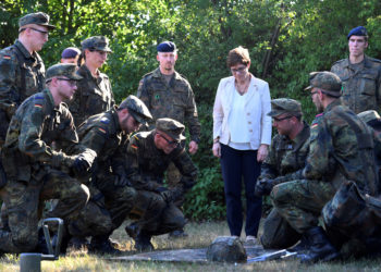 Γερμανία - Καρενμπάουερ - Συρία