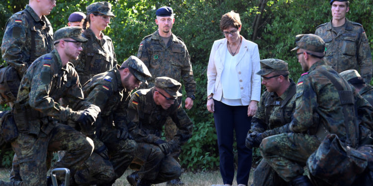 Γερμανία - Καρενμπάουερ - Συρία