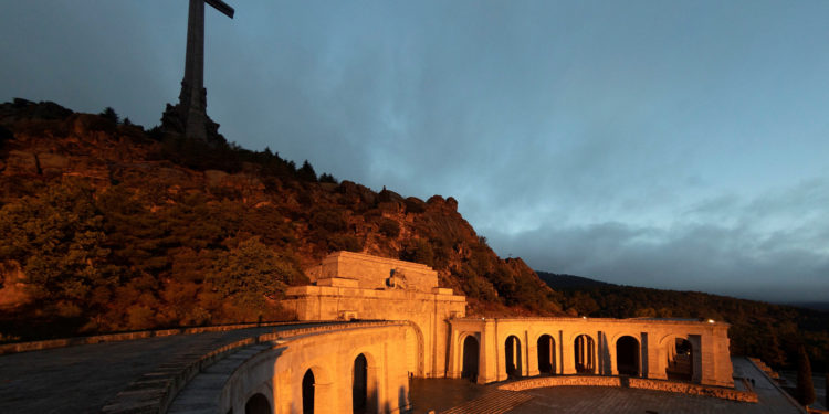 Ισπανία - εκταφή Φράνκο
