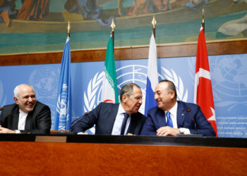 Υπουργοί Εξωτερικών εναντίον Τραμπ