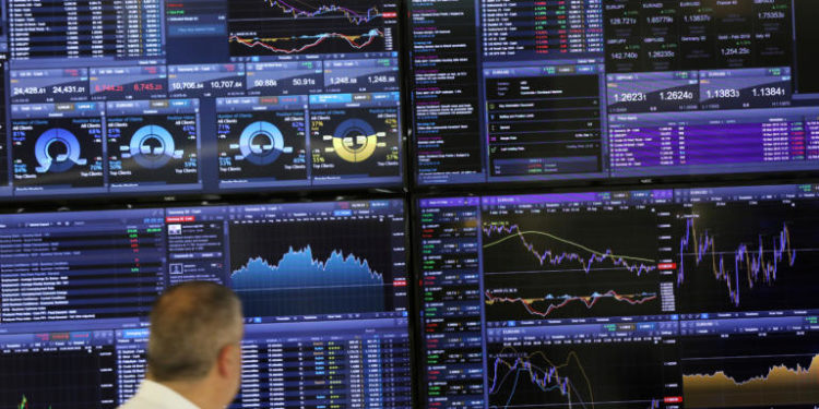 αρνητικό επιτόκιο